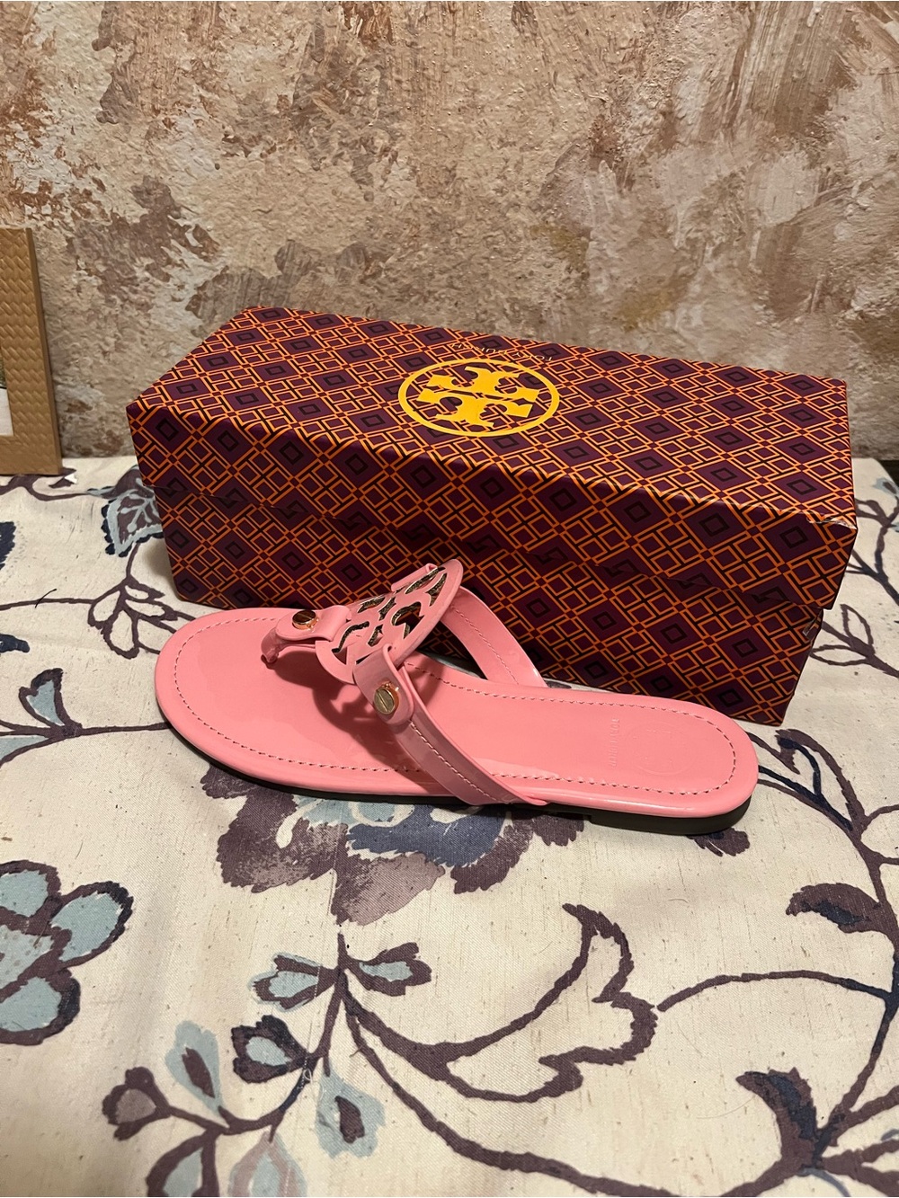 Tory Burch Pink Miller Cutout Thong Sandal - Picture 2 of 3